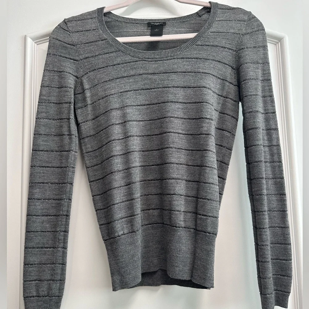Sweater - Picture 3 of 3